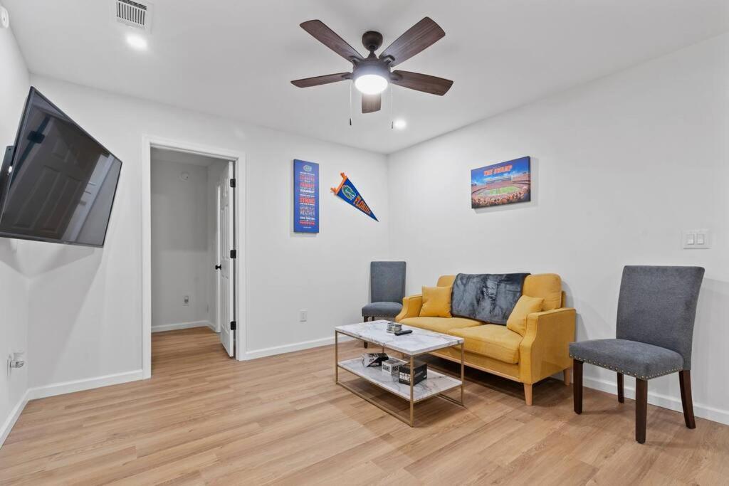Gainesville-Newly Remodeled Home Exterior foto